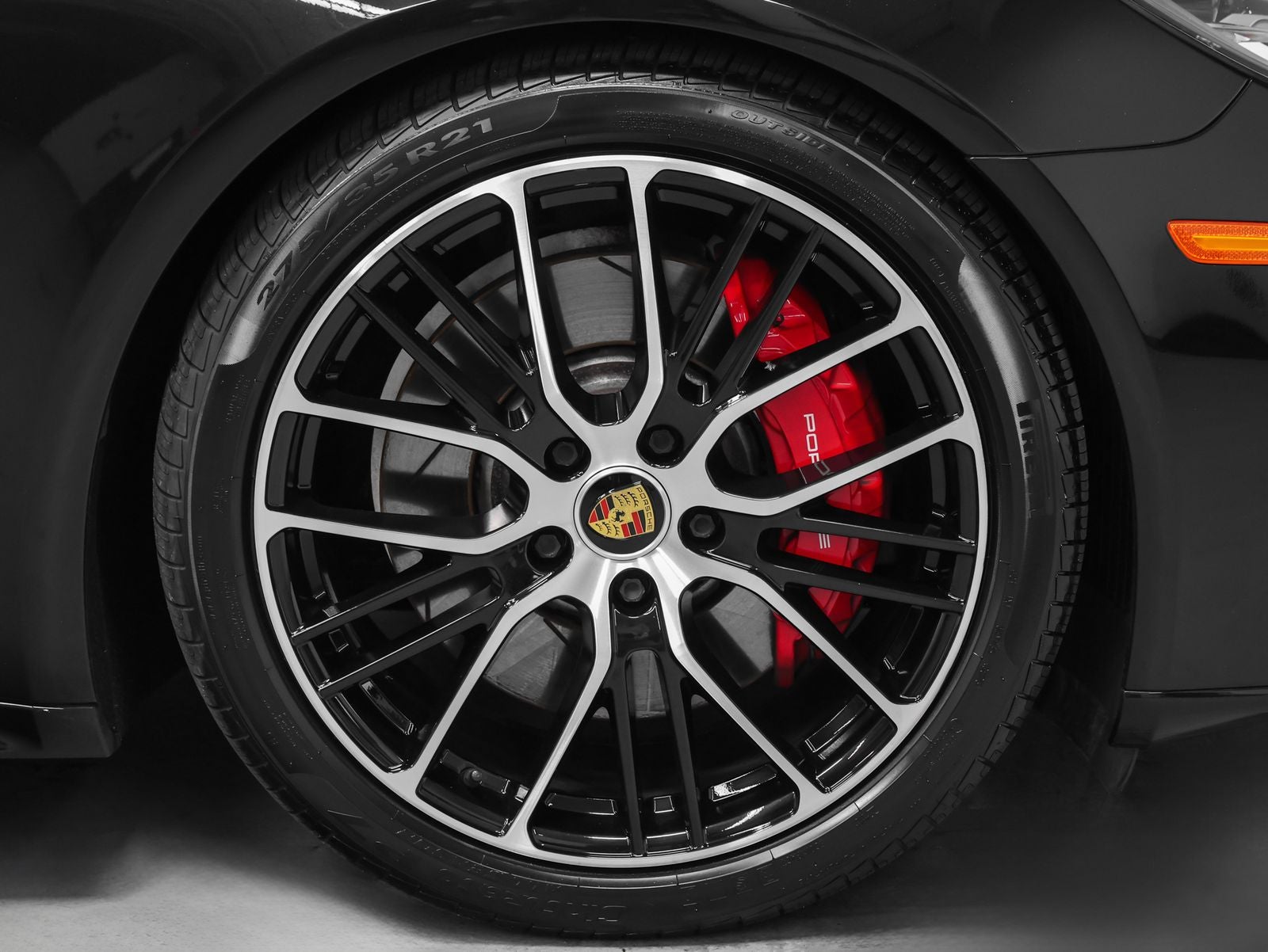 2023 Porsche Panamera GTS