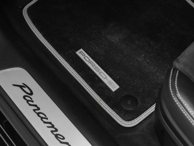 2023 Porsche Panamera GTS