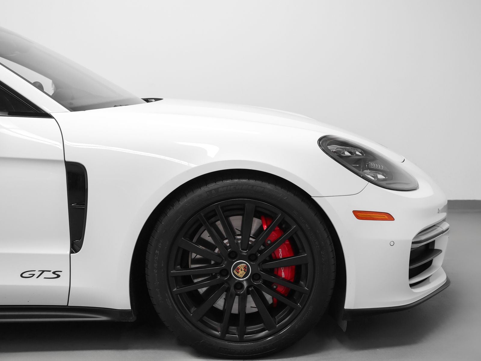2021 Porsche Panamera GTS