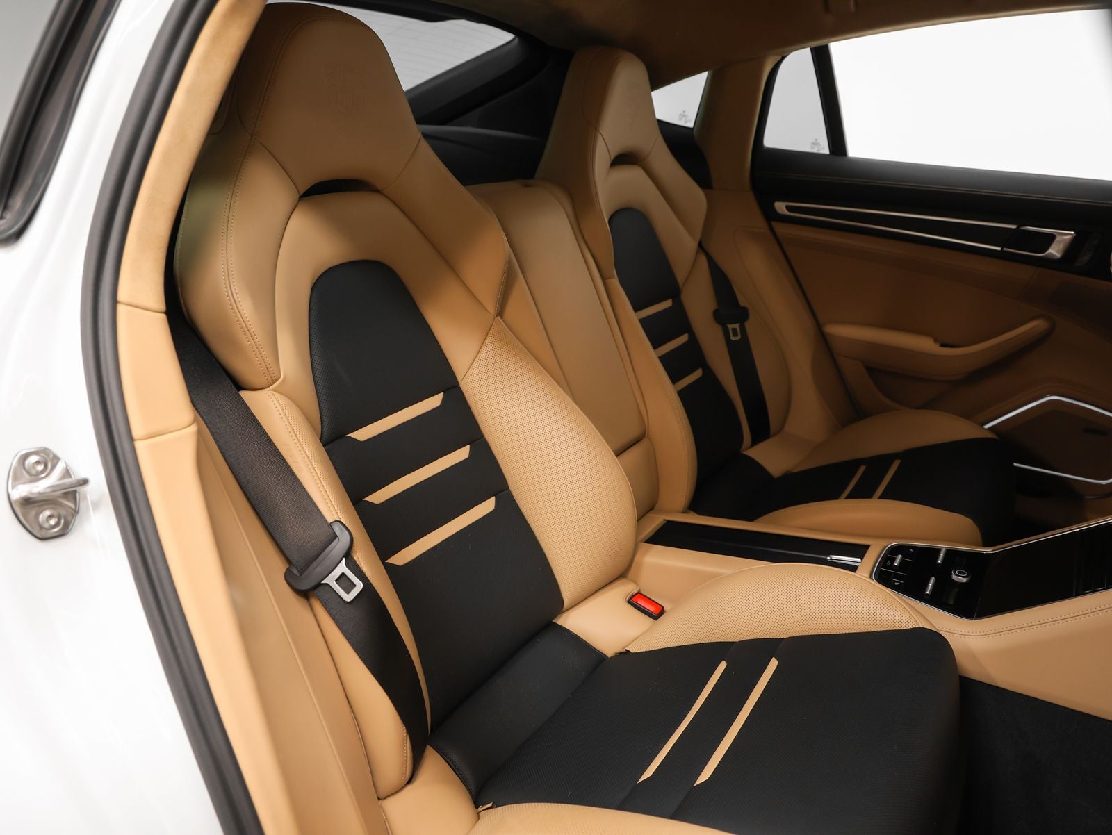 2021 Porsche Panamera GTS