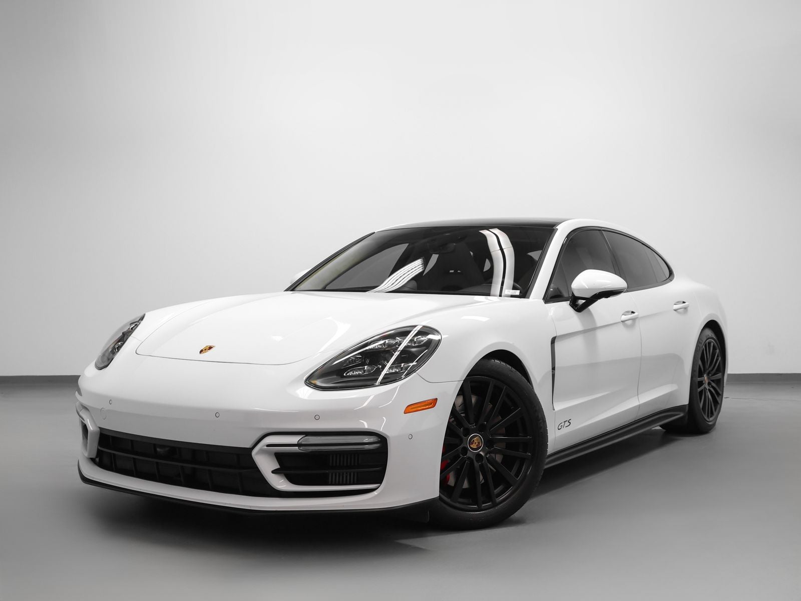 2021 Porsche Panamera GTS