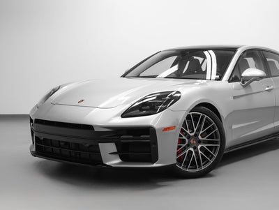 2026 Porsche Panamera Panamera GTS