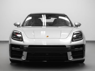 2026 Porsche Panamera Panamera GTS