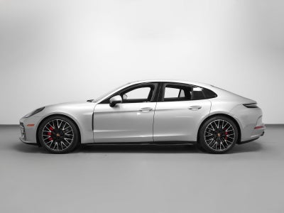 2025 Porsche Panamera GTS