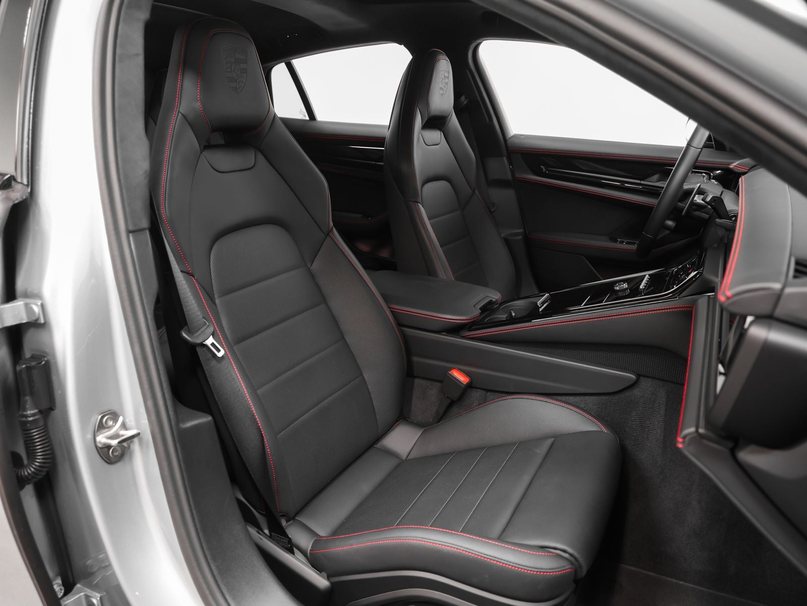 2025 Porsche Panamera GTS