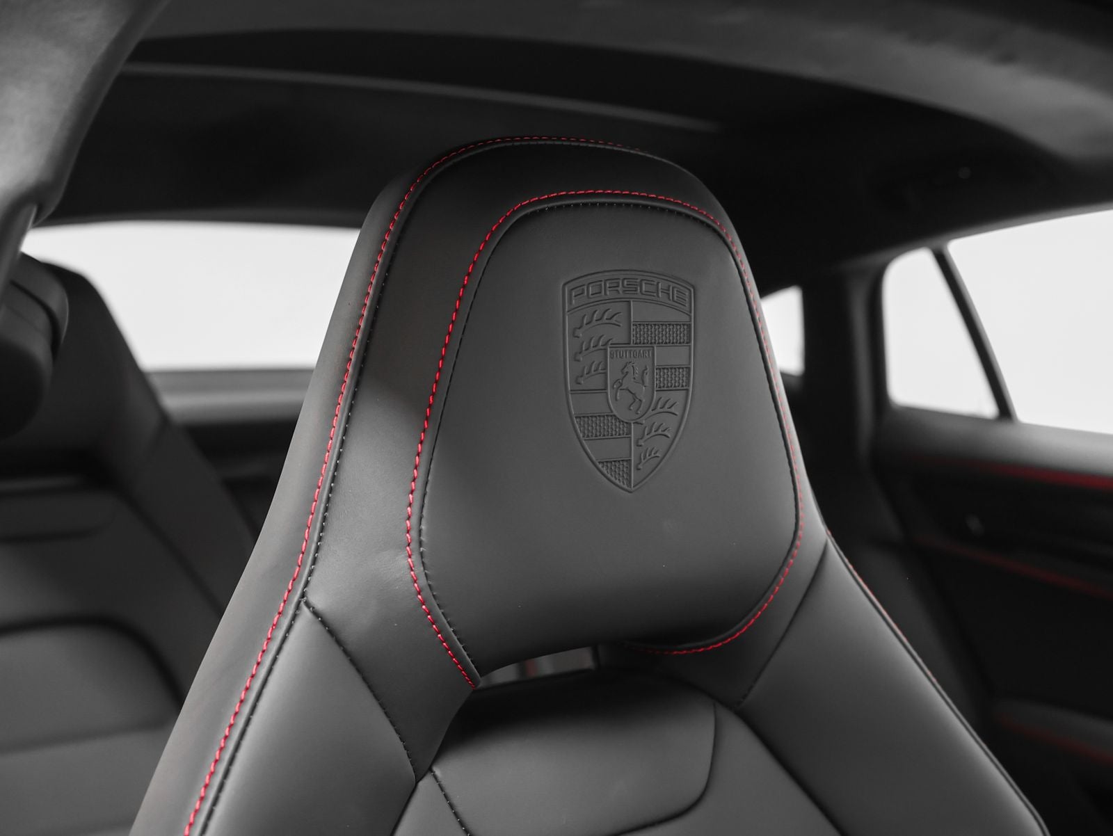2025 Porsche Panamera GTS