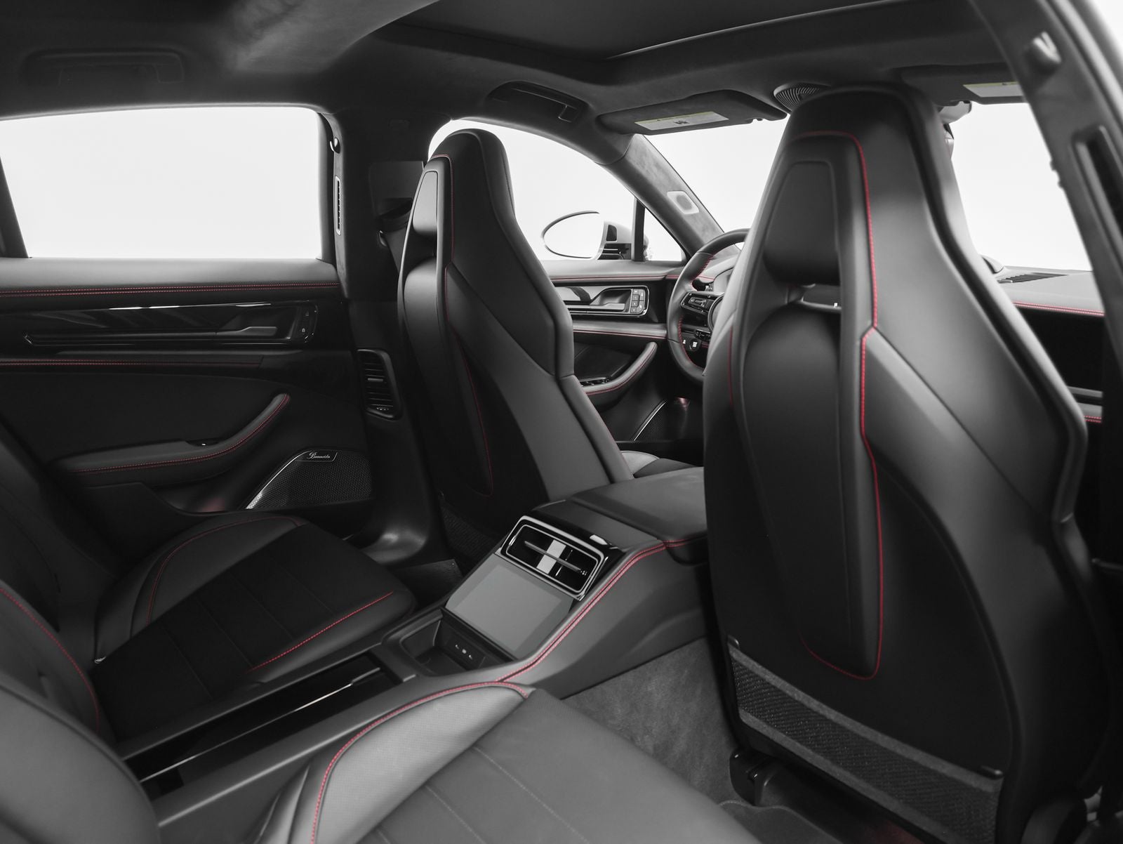2025 Porsche Panamera GTS