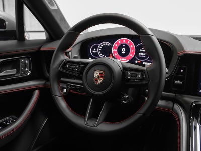 2025 Porsche Panamera GTS