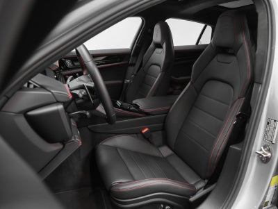 2025 Porsche Panamera GTS