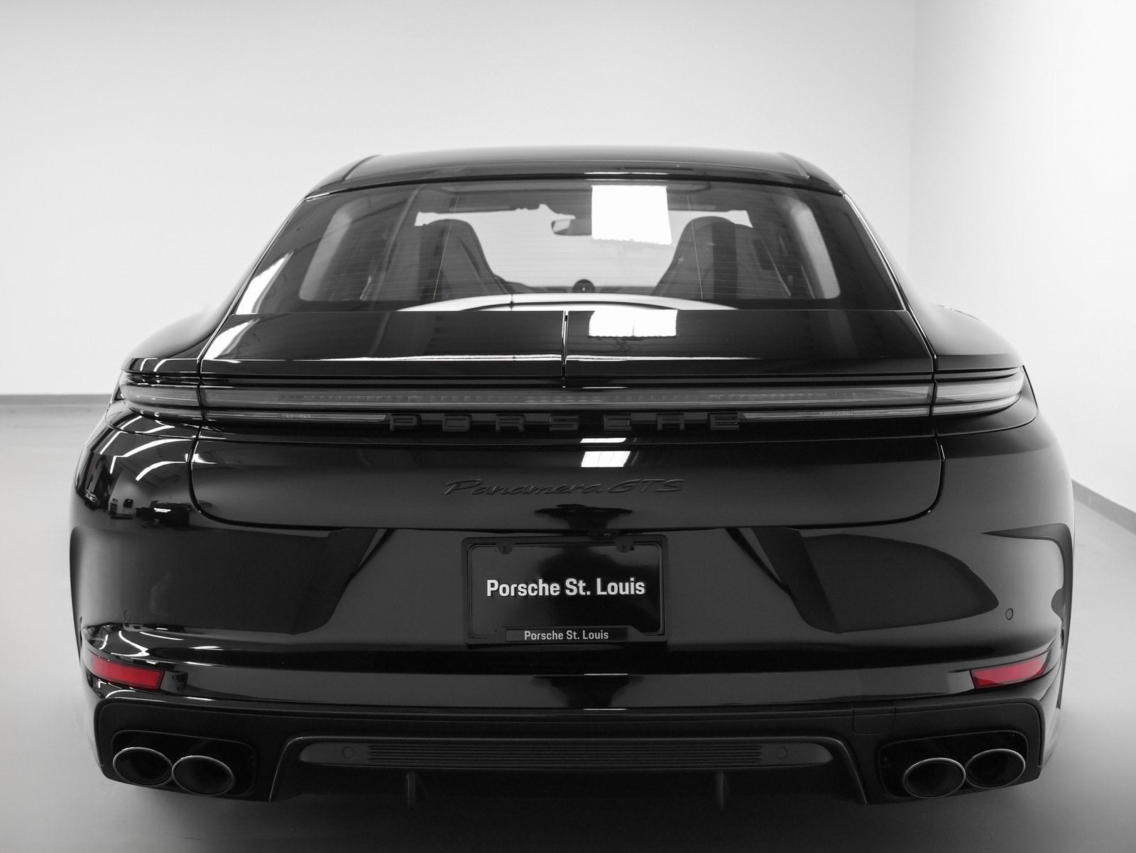 2026 Porsche Panamera Panamera GTS