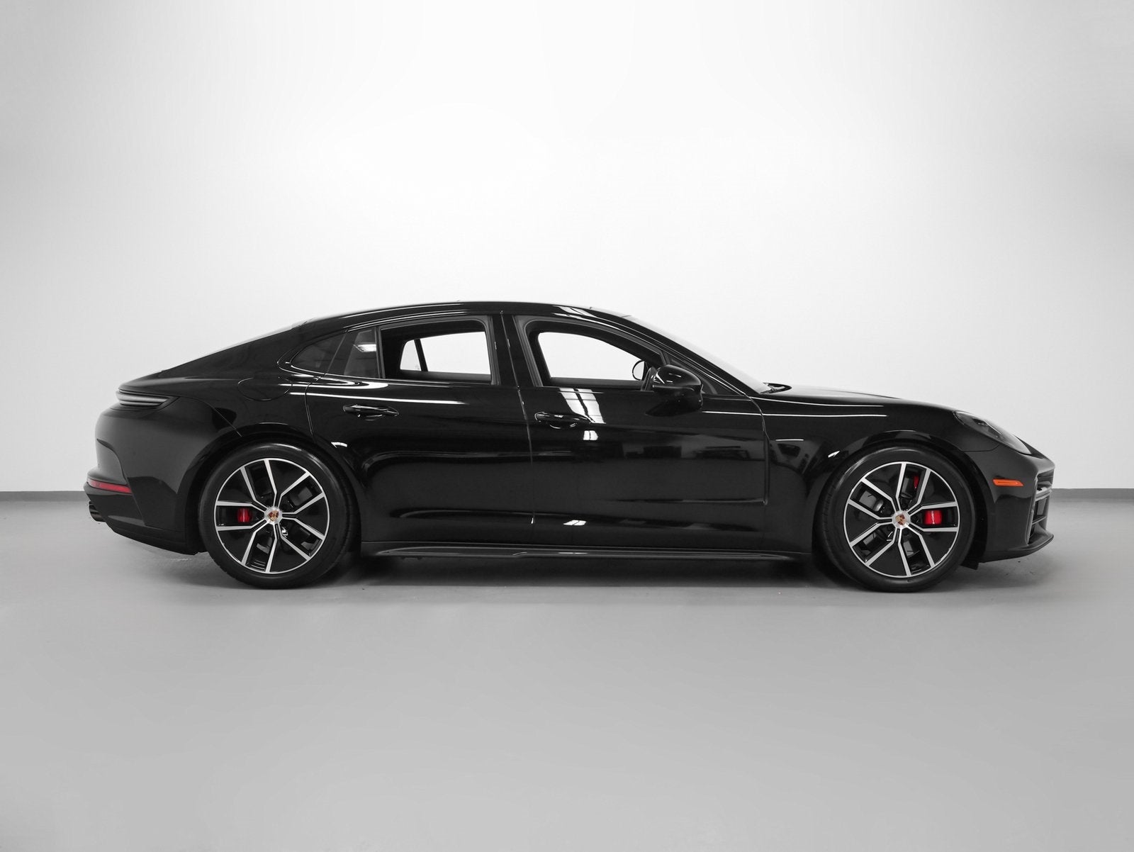 2026 Porsche Panamera Panamera GTS