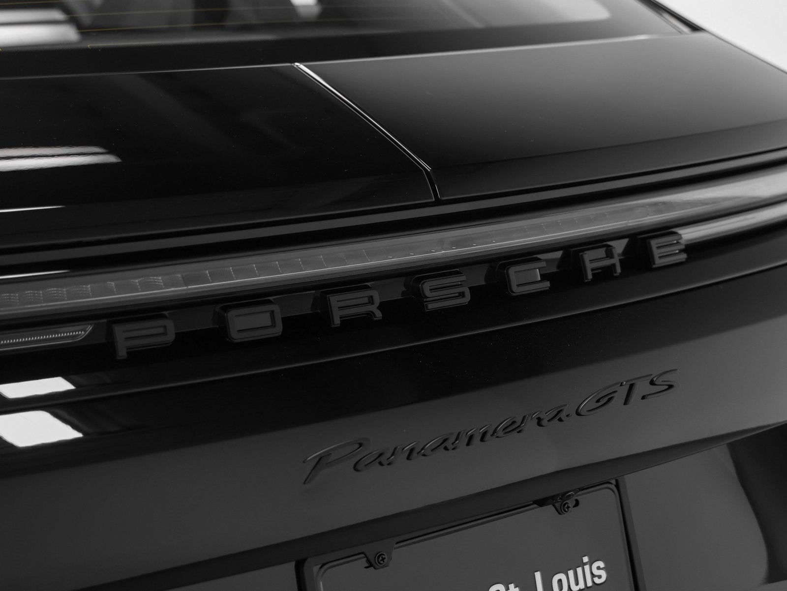 2026 Porsche Panamera Panamera GTS