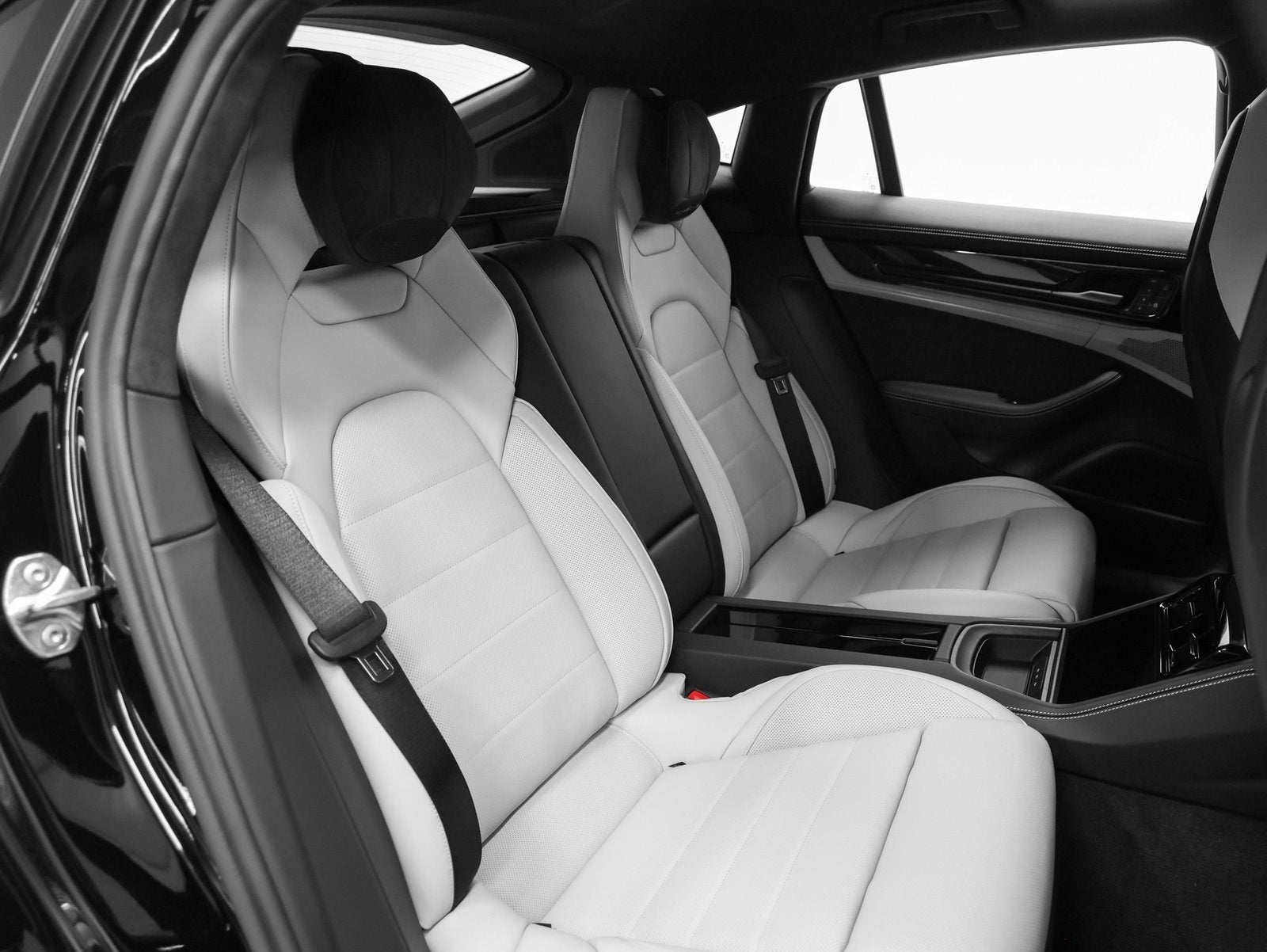 2026 Porsche Panamera Panamera GTS