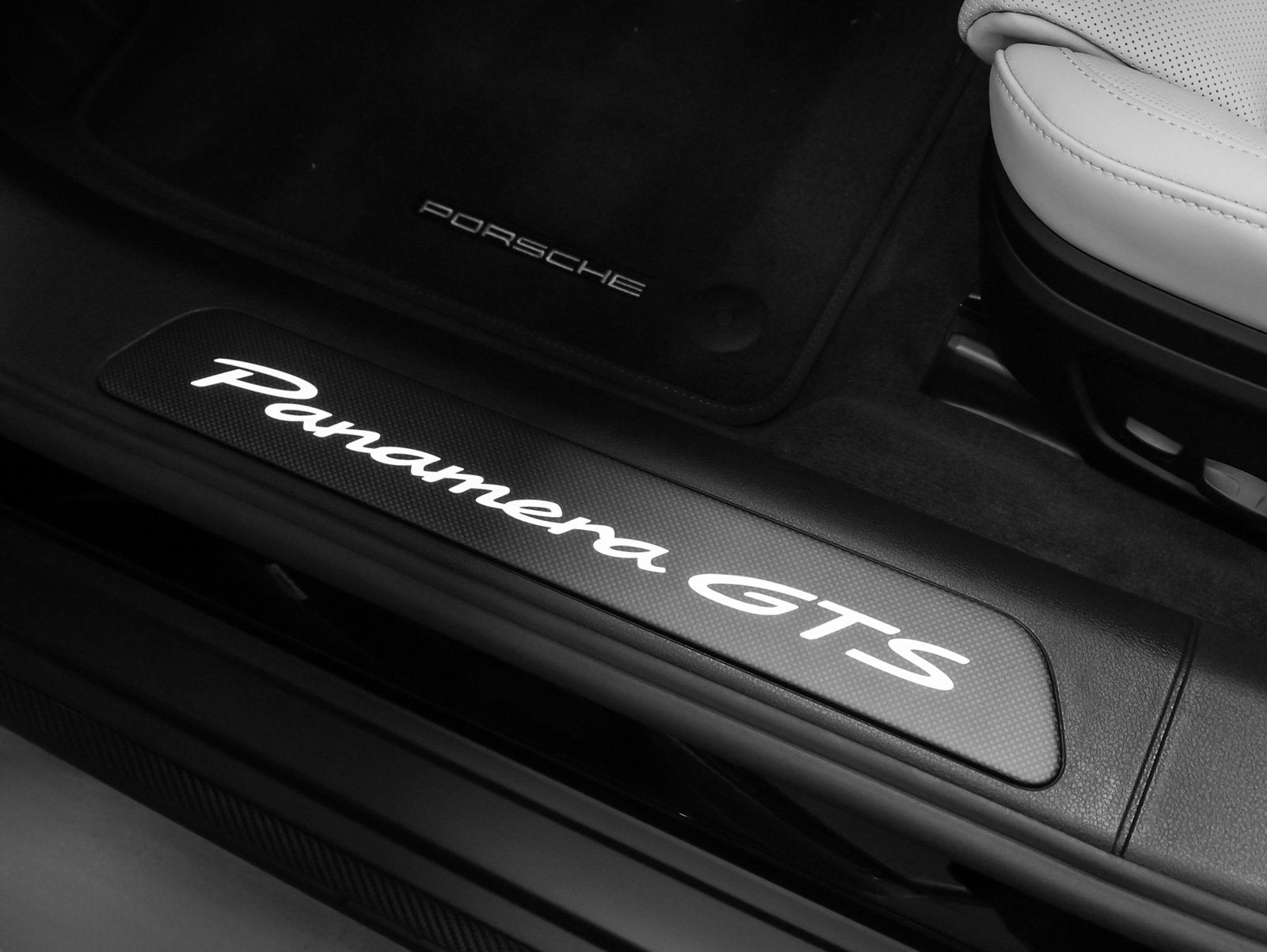 2026 Porsche Panamera Panamera GTS