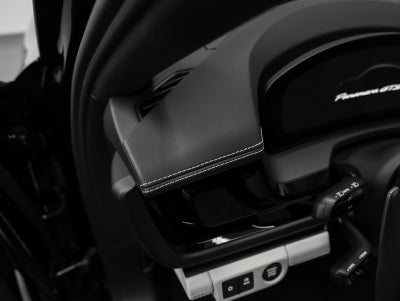 2026 Porsche Panamera Panamera GTS