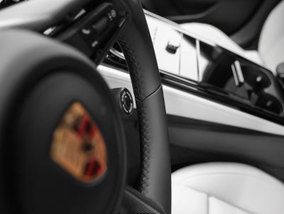 2026 Porsche Panamera Panamera GTS