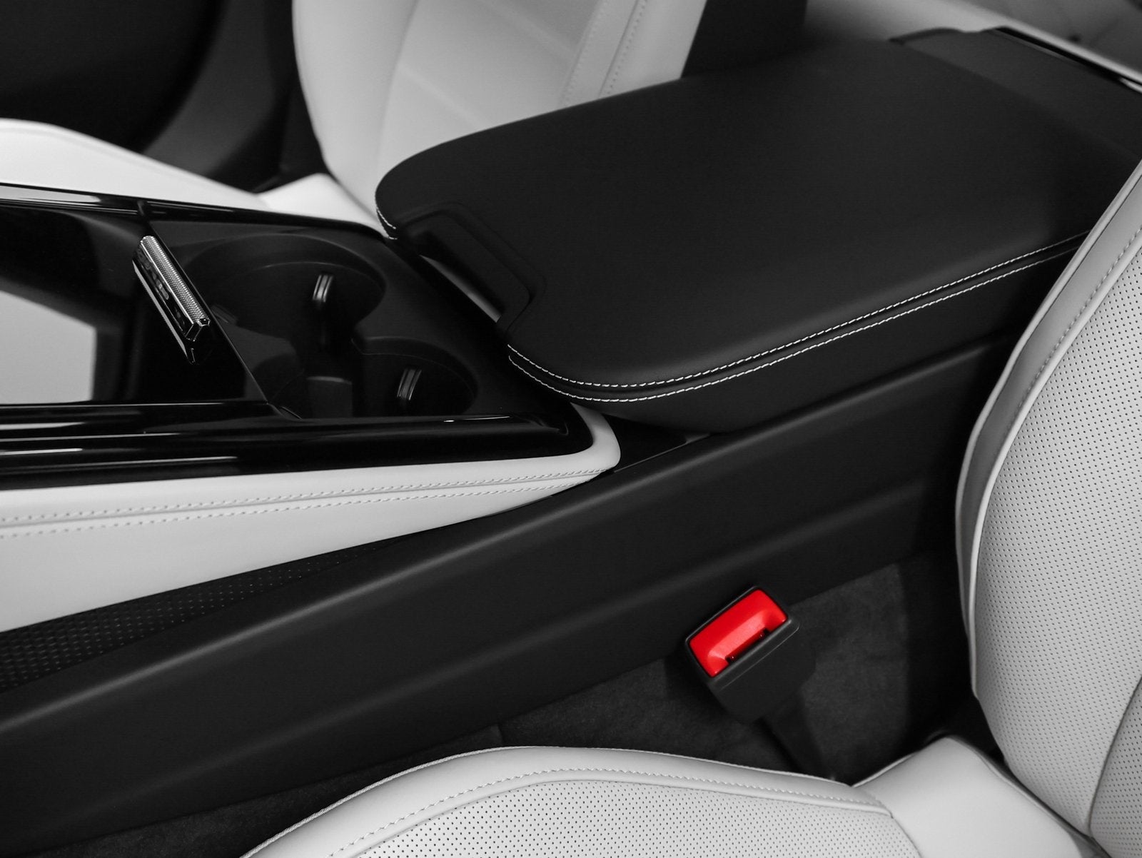 2026 Porsche Panamera Panamera GTS