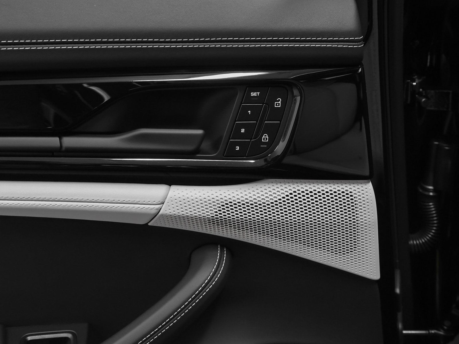 2026 Porsche Panamera Panamera GTS