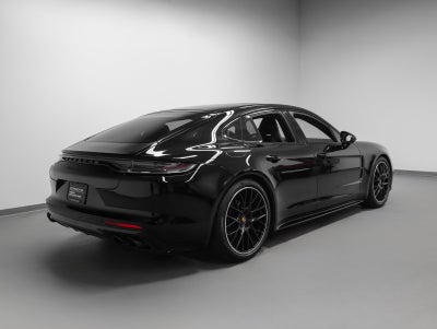 2023 Porsche Panamera Panamera 4 Platinum Edition