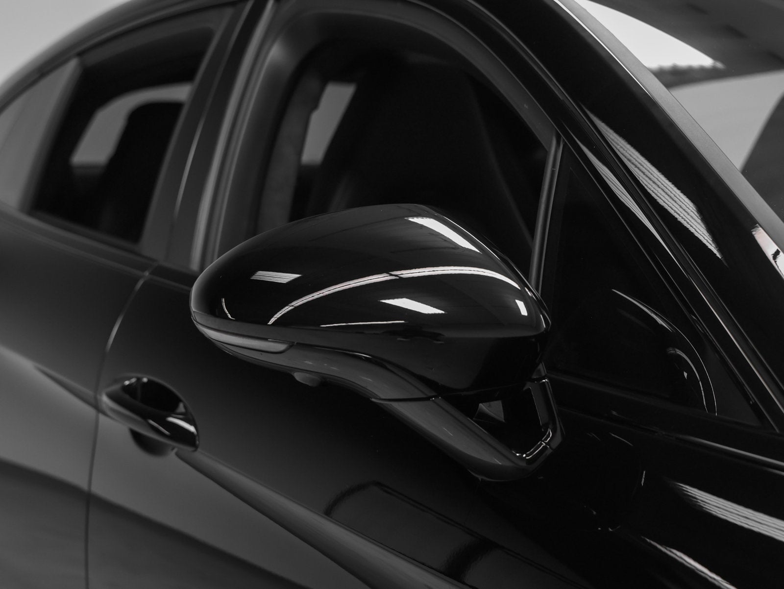 2023 Porsche Panamera Panamera 4 Platinum Edition