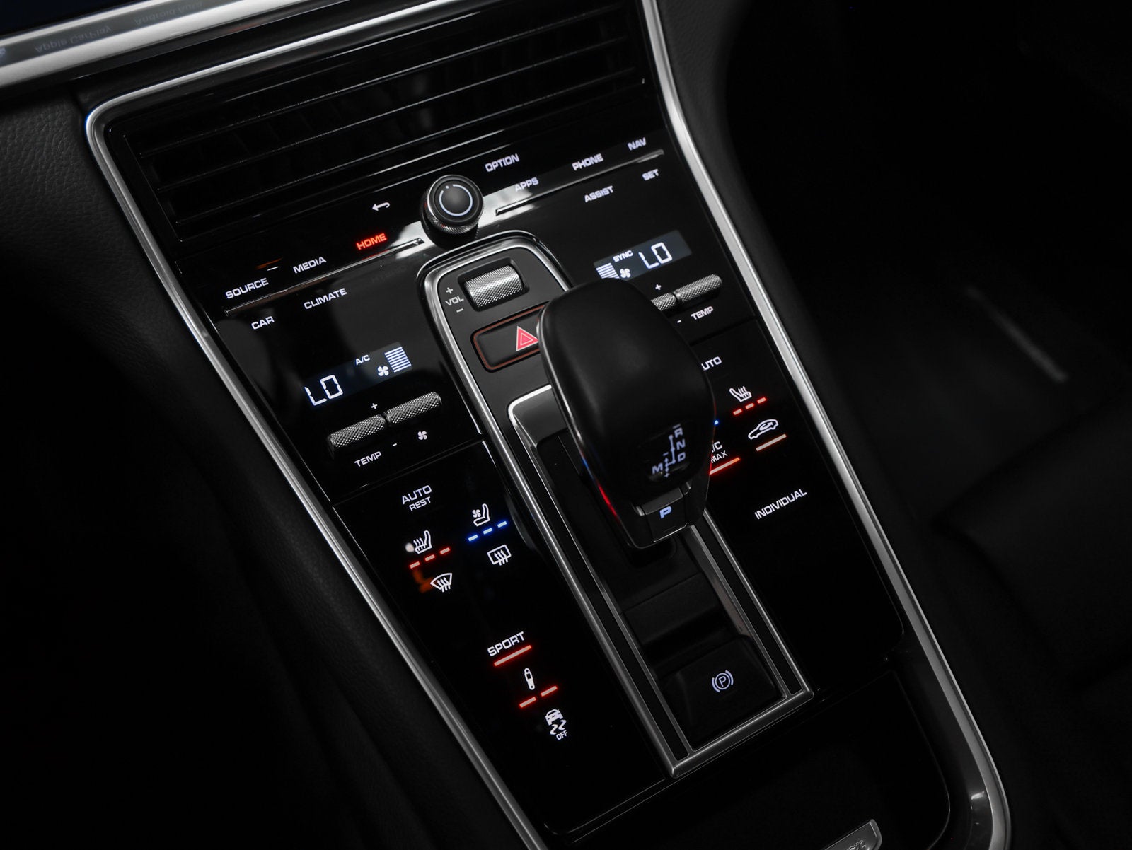 2023 Porsche Panamera Panamera 4 Platinum Edition