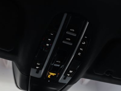 2023 Porsche Panamera Panamera 4 Platinum Edition