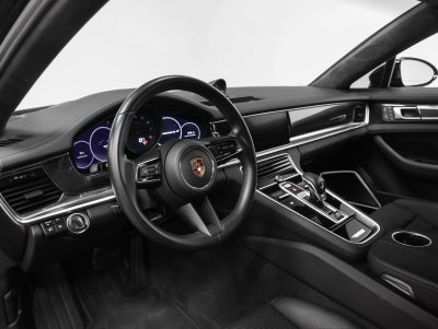 2023 Porsche Panamera Panamera 4 Platinum Edition