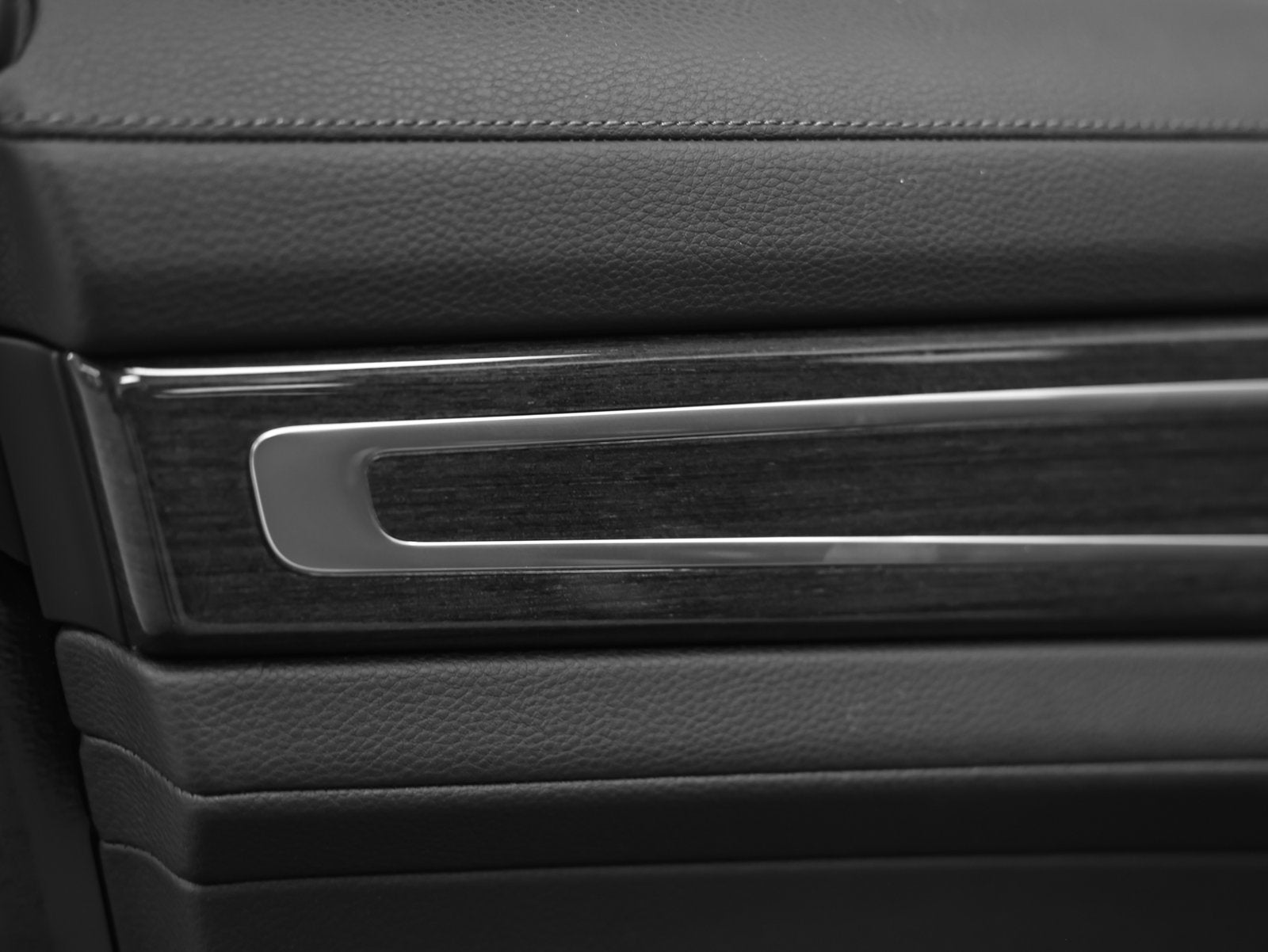2023 Porsche Panamera Panamera 4 Platinum Edition