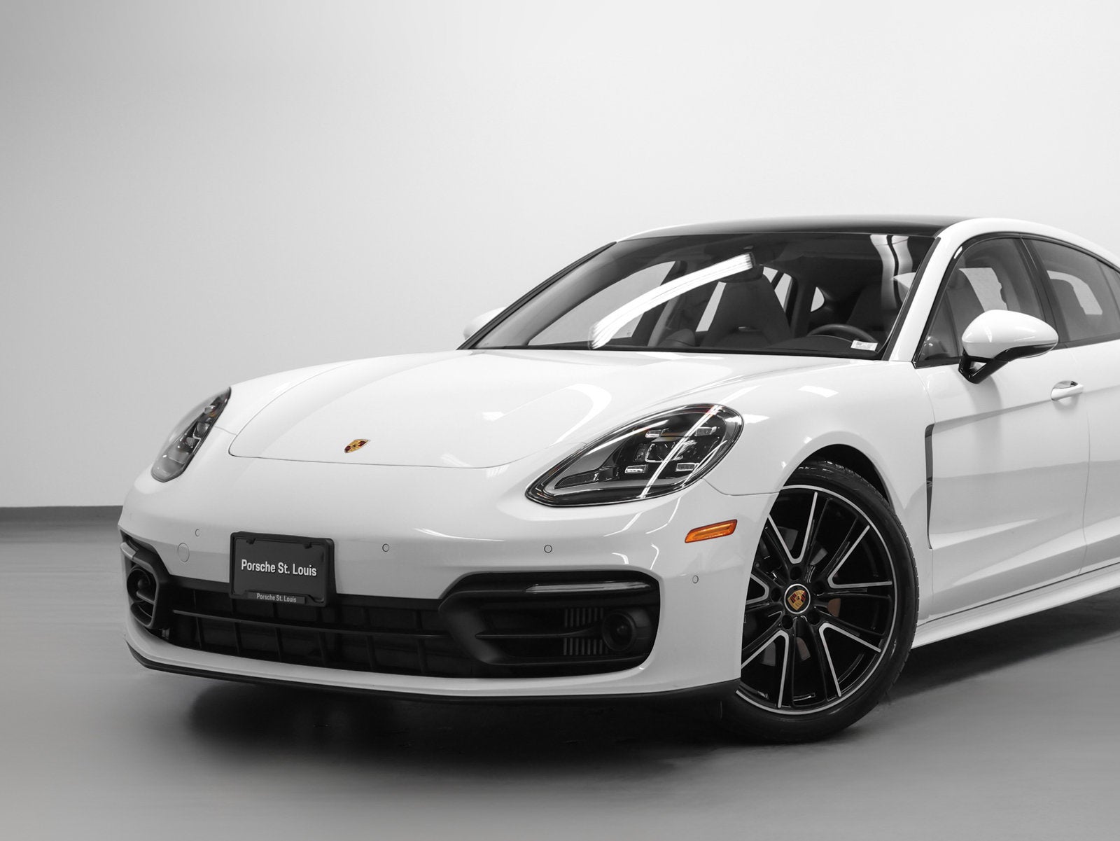 2023 Porsche Panamera Panamera Platinum Edition
