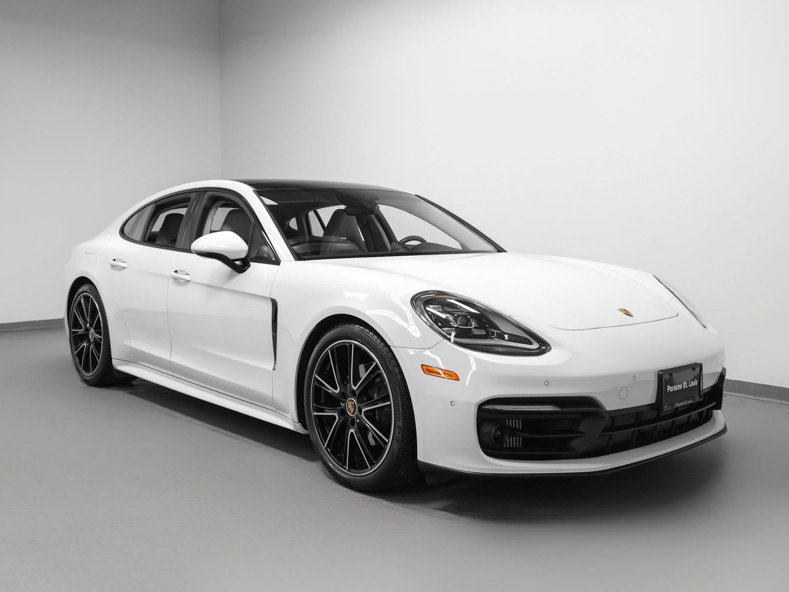 2023 Porsche Panamera Panamera Platinum Edition
