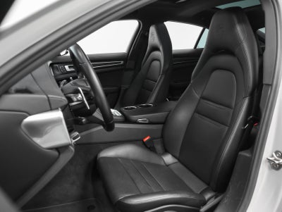 2023 Porsche Panamera Panamera 4 Platinum Edition