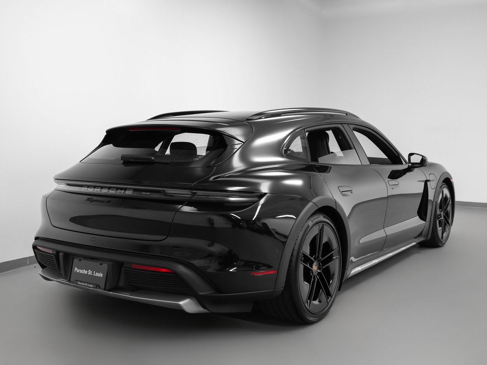 2025 Porsche Taycan Taycan 4 Cross Turismo
