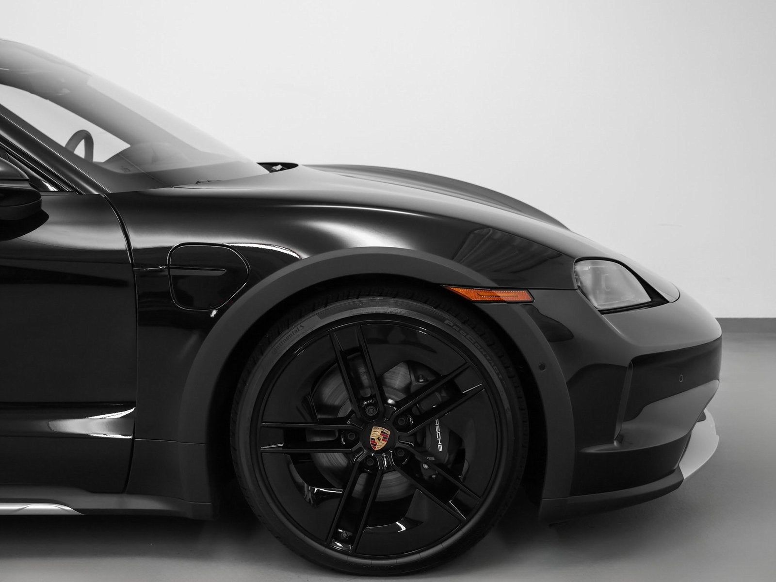 2025 Porsche Taycan Taycan 4 Cross Turismo