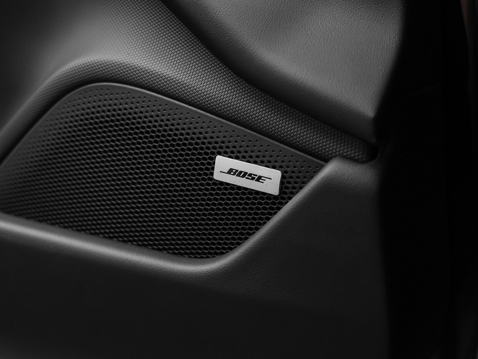 2025 Porsche Taycan Taycan 4 Cross Turismo