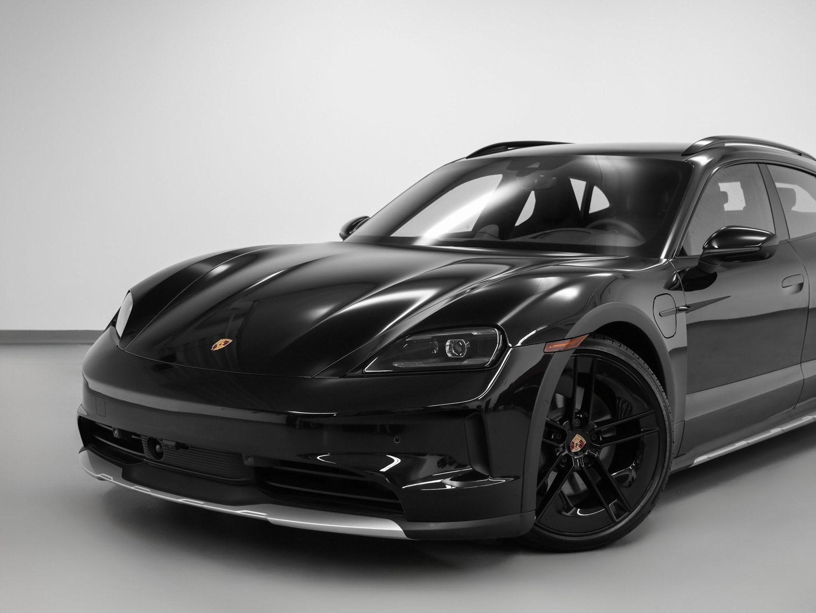 2025 Porsche Taycan Taycan 4 Cross Turismo