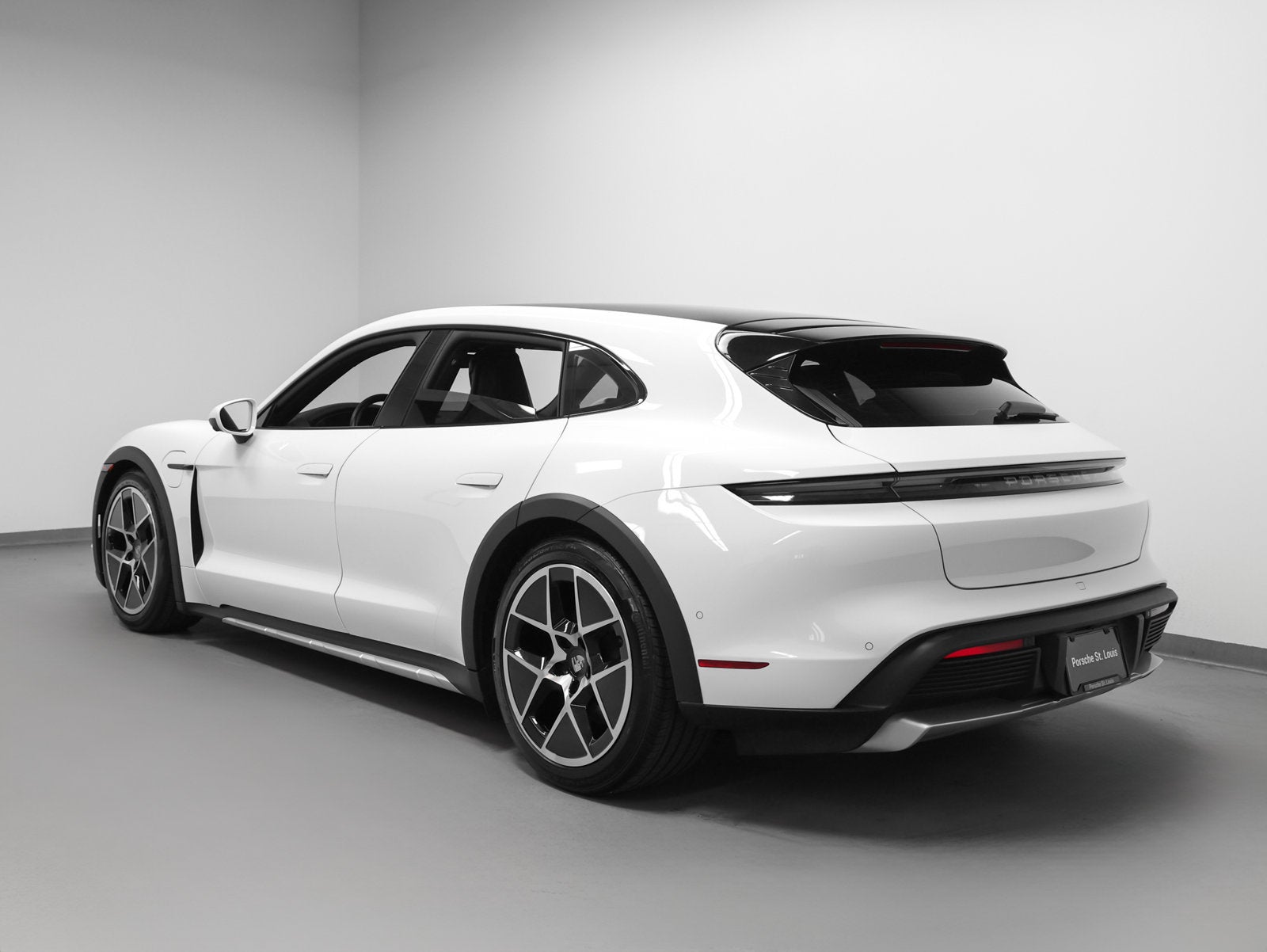 2025 Porsche Taycan Taycan 4 Cross Turismo