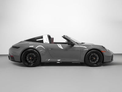2026 Porsche 911 Targa 4 GTS