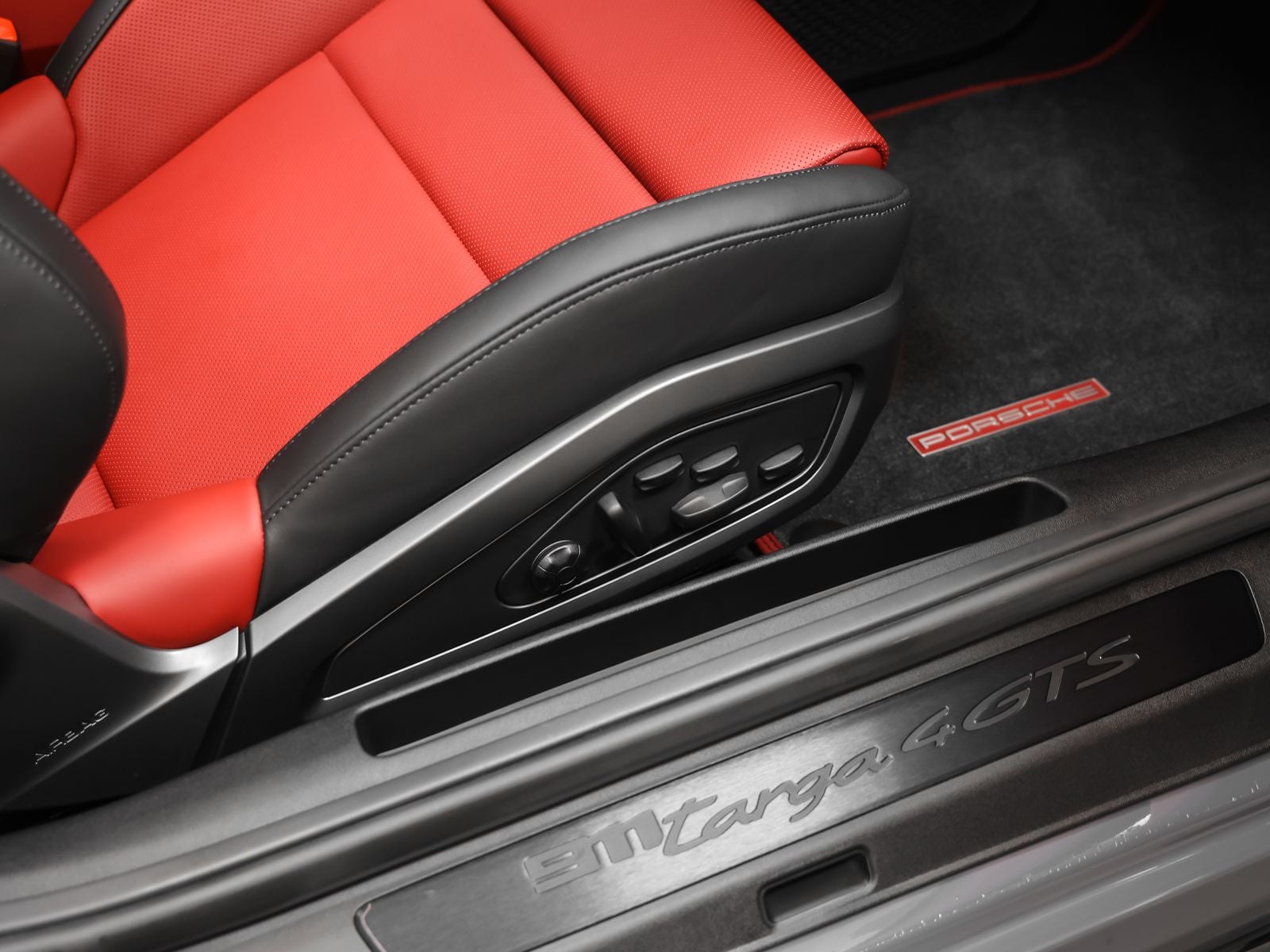 2026 Porsche 911 Targa 4 GTS