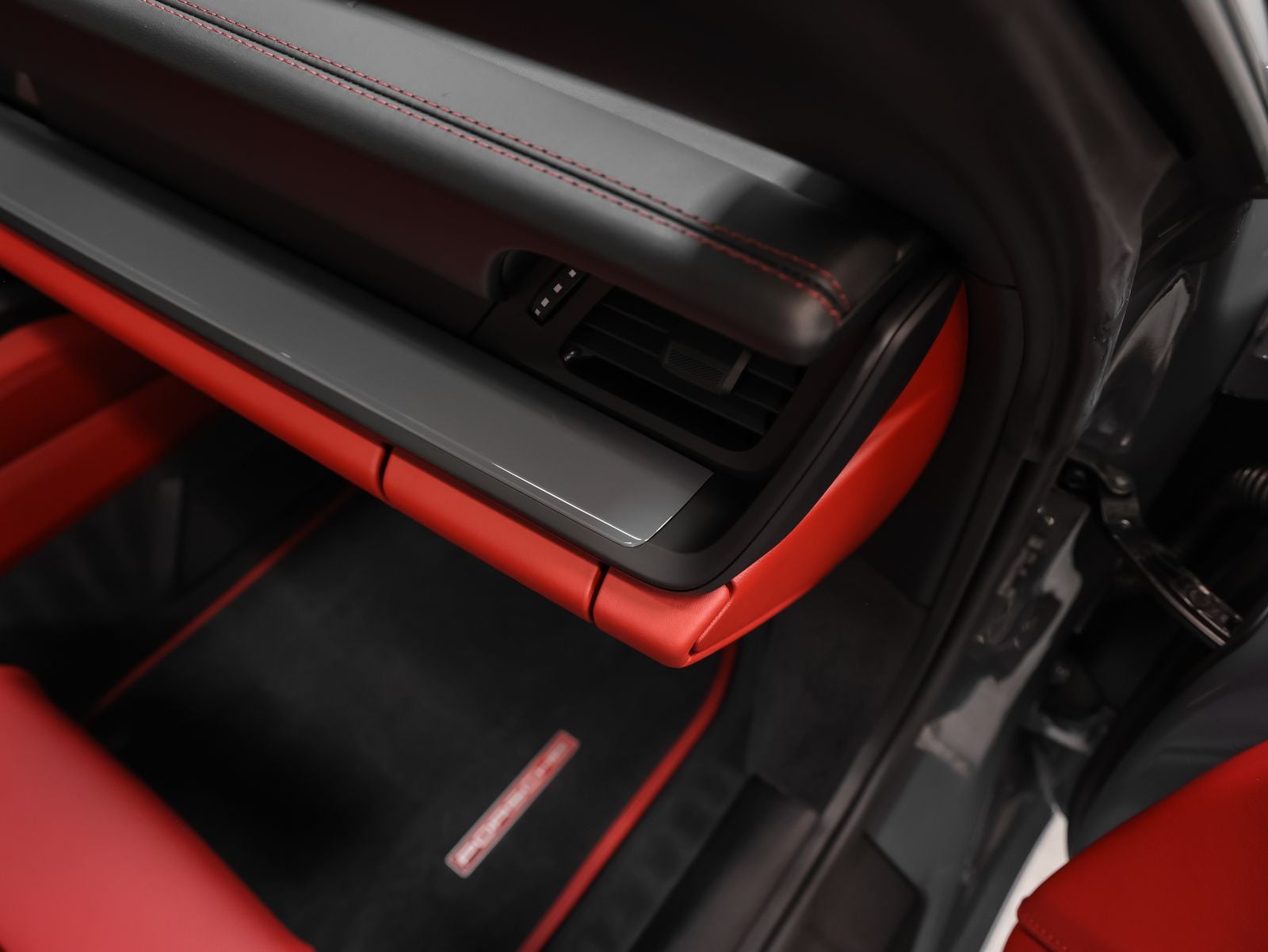 2026 Porsche 911 Targa 4 GTS