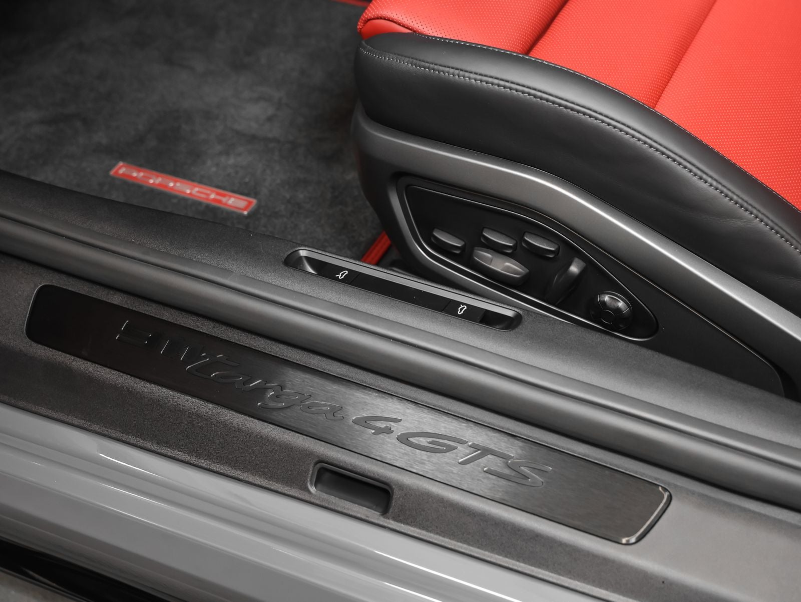 2026 Porsche 911 Targa 4 GTS