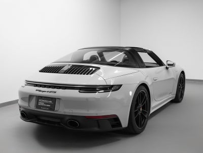 2022 Porsche 911 911 Targa 4 GTS (MY22)