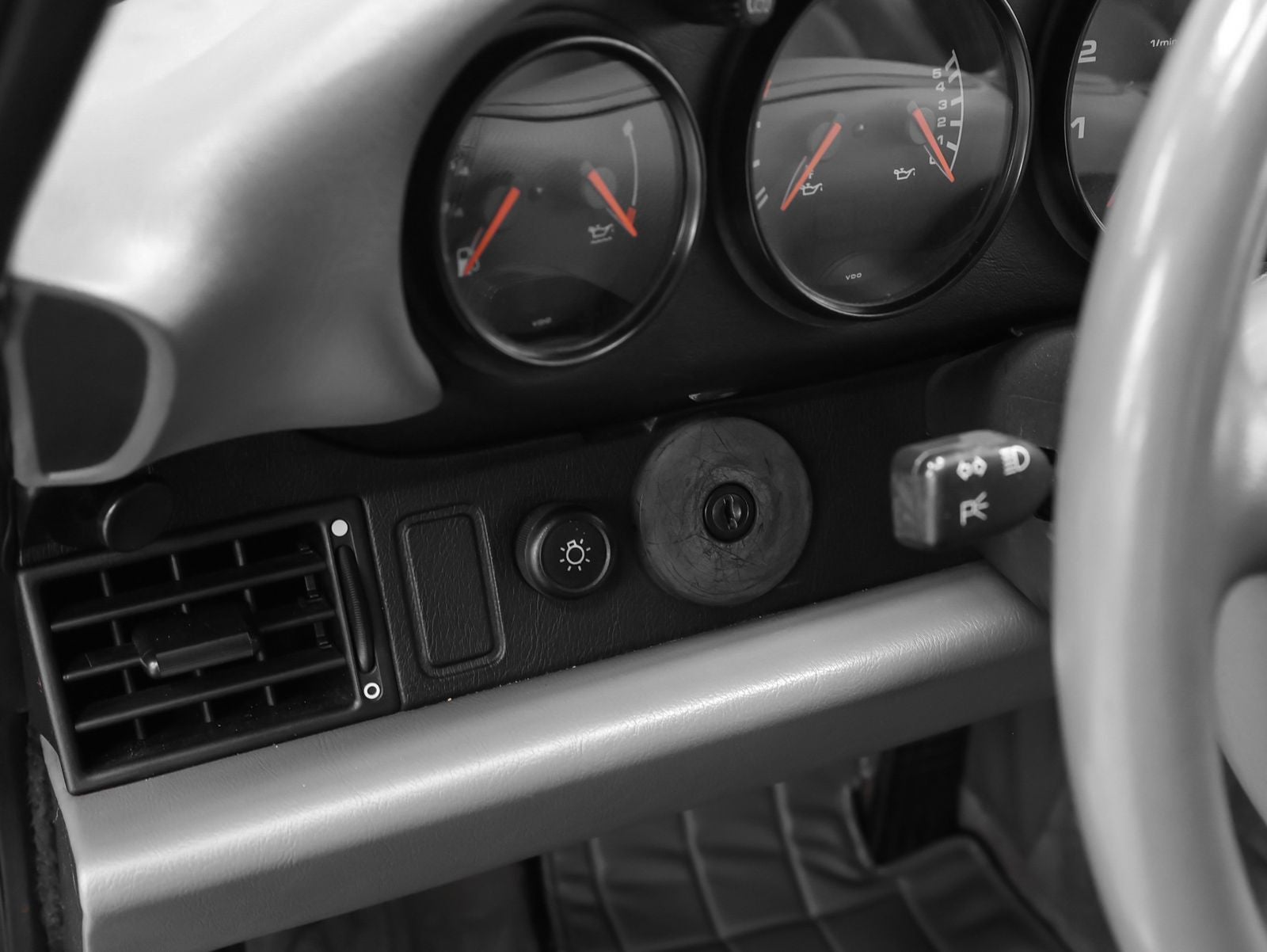 1998 Porsche 911 Carrera