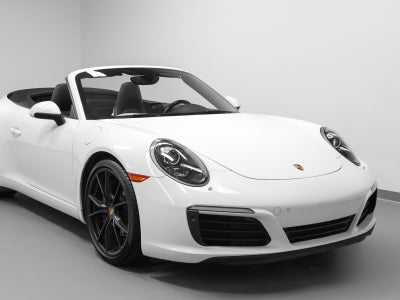 2017 Porsche 911 Carrera