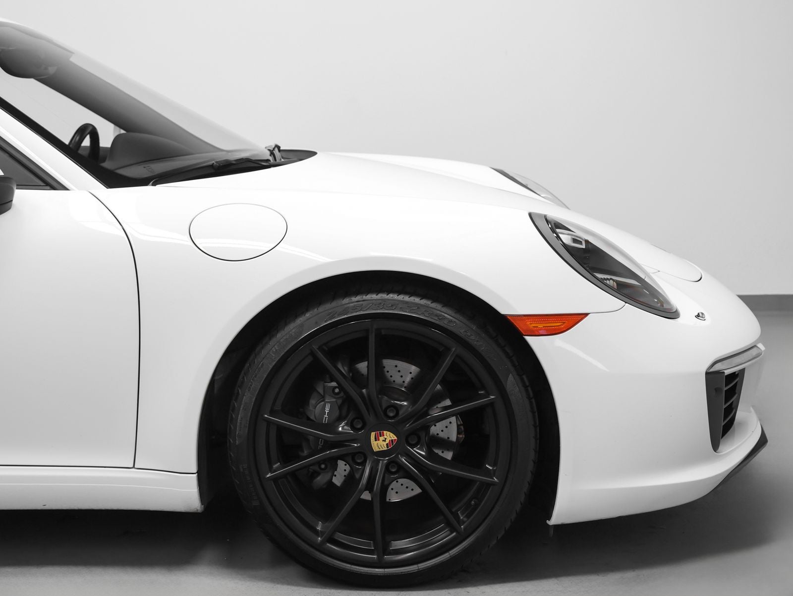 2017 Porsche 911 Carrera