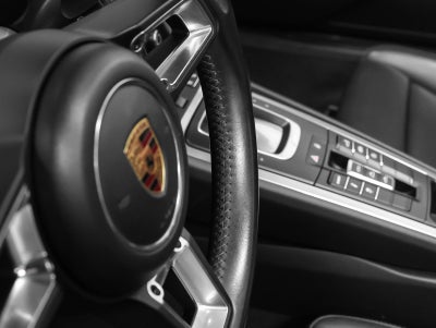 2017 Porsche 911 Carrera