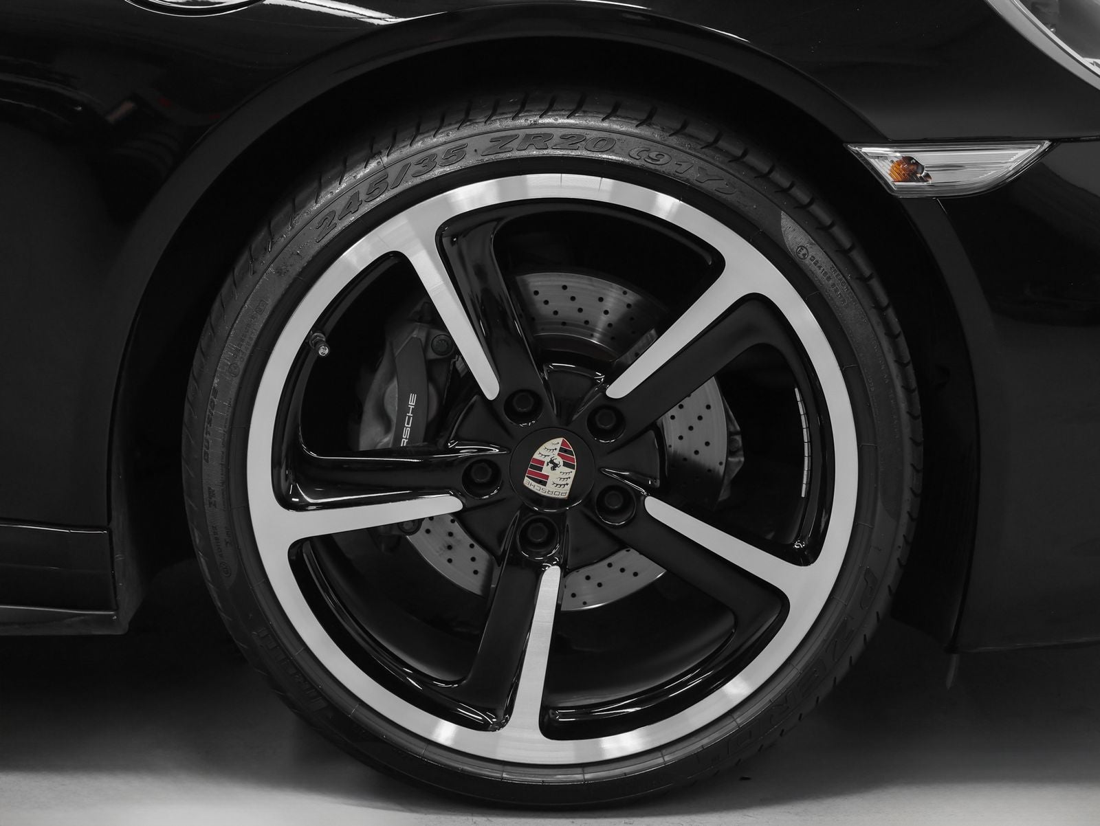 2013 Porsche 911 911 Carrera 4 Cabriolet