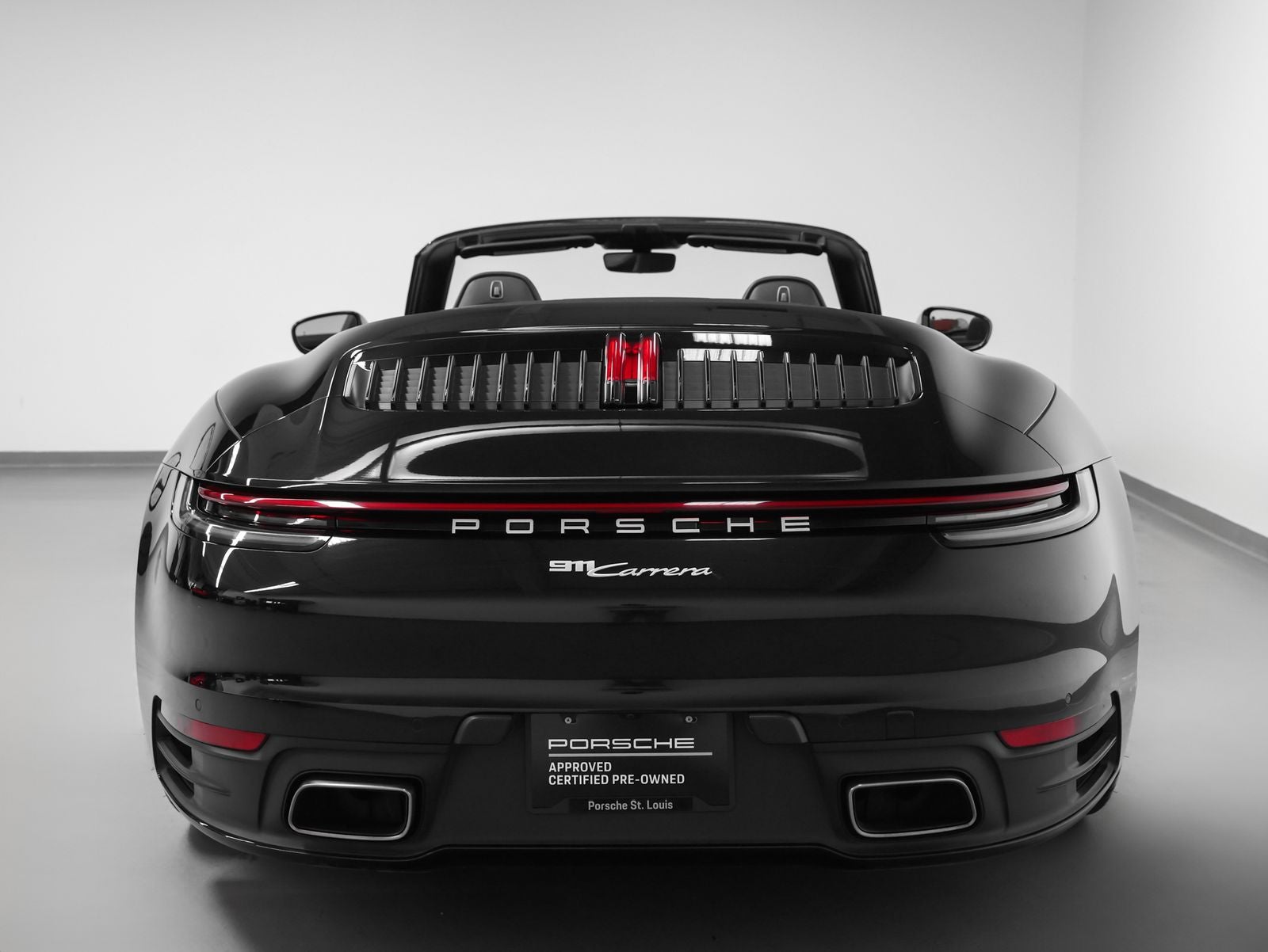 2022 Porsche 911 Carrera