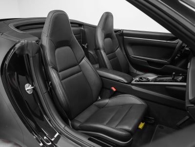 2022 Porsche 911 Carrera