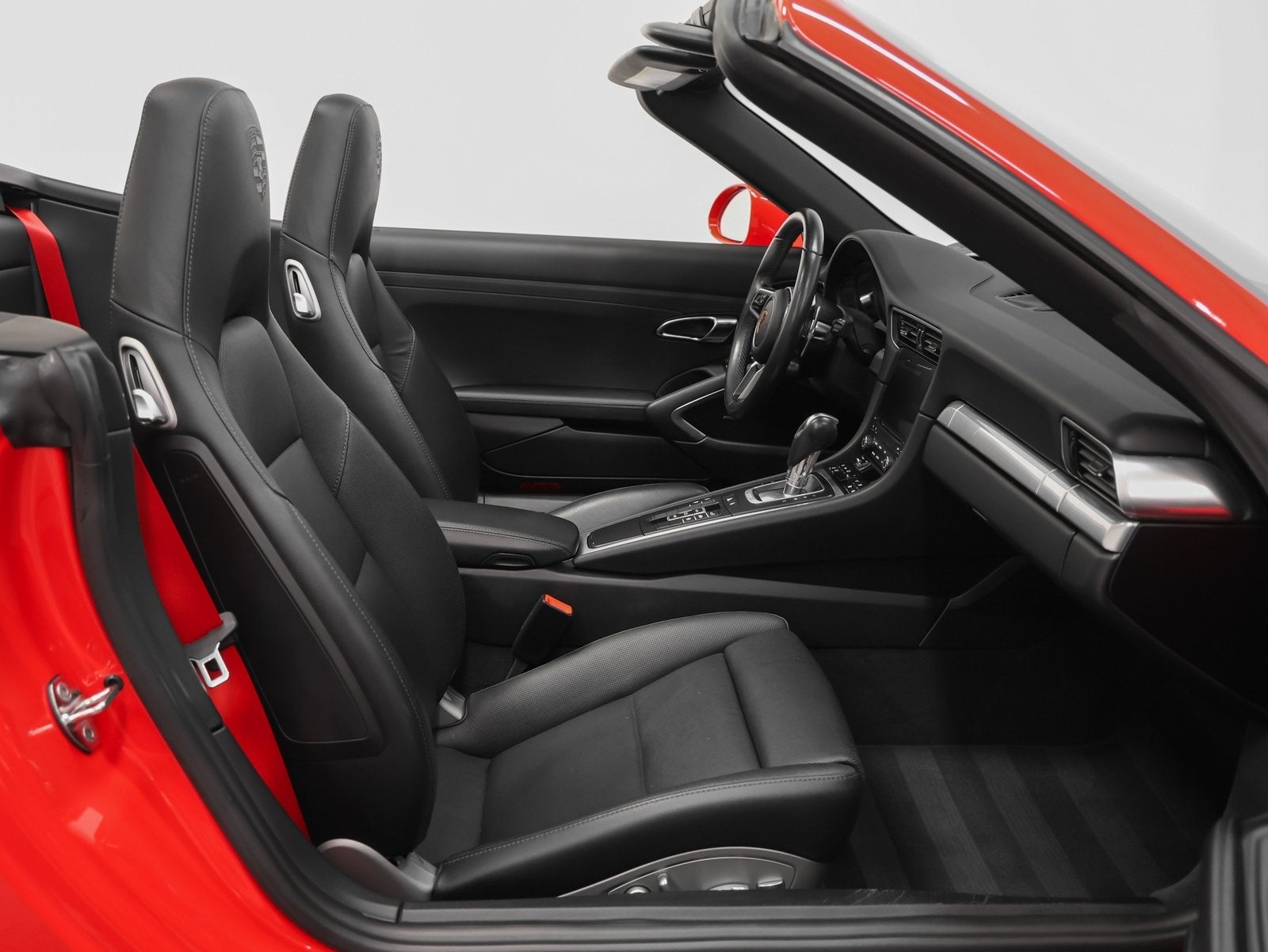 2017 Porsche 911 Carrera 4S