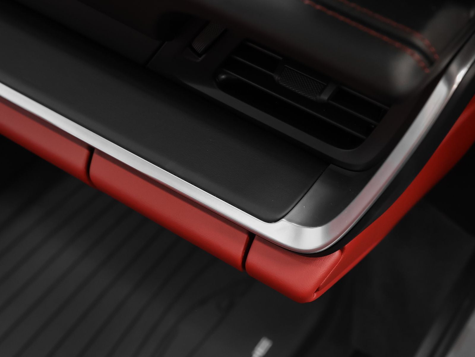 2024 Porsche 911 Carrera GTS Cabriolet
